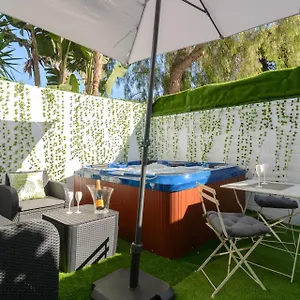 Chic Jacuzzi Y Playa Apartamento Málaga