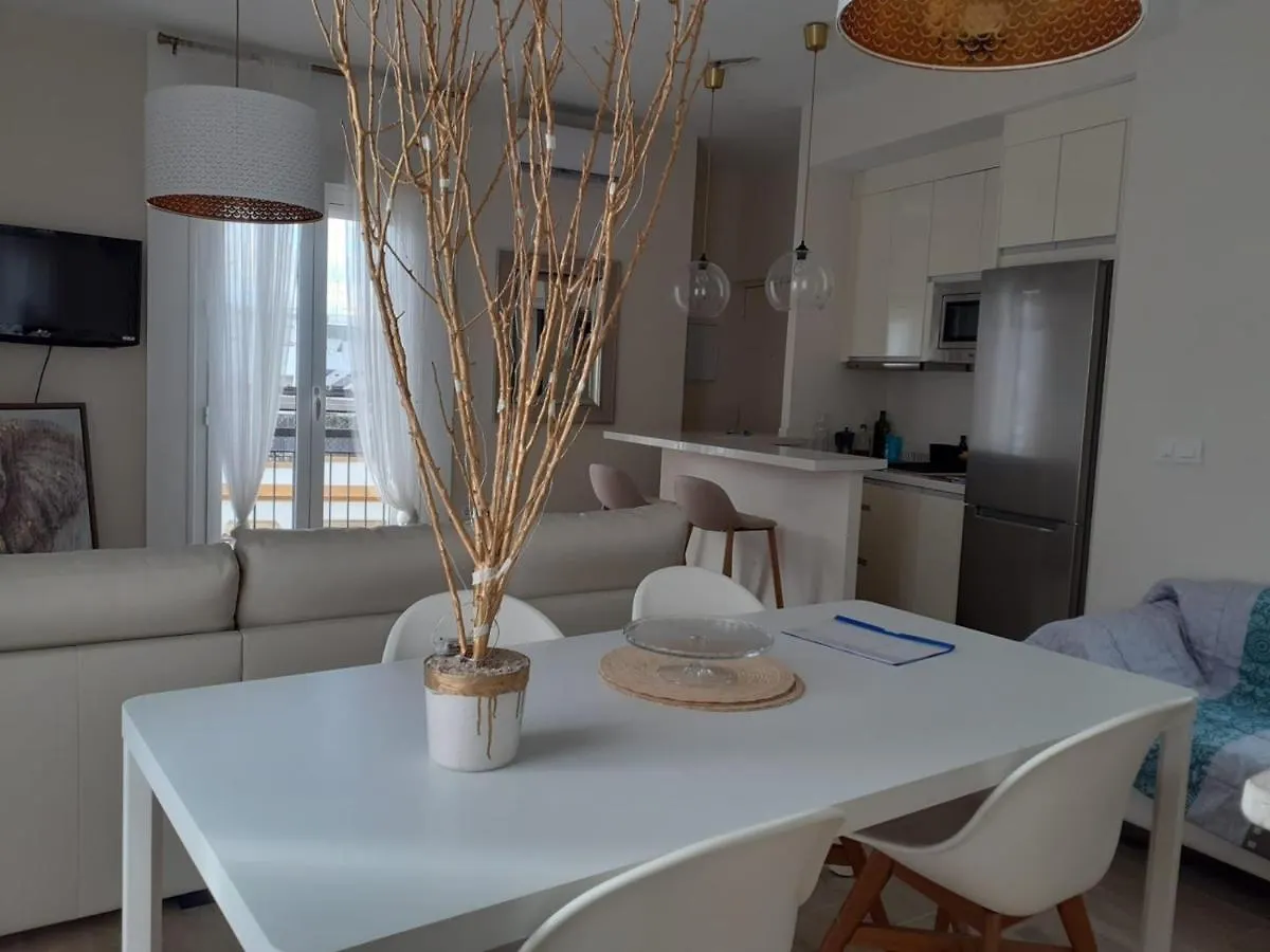 Ferienwohnung La Casa De Leon Xiii.Terraza Privada. Parejas Sevilla Apartment